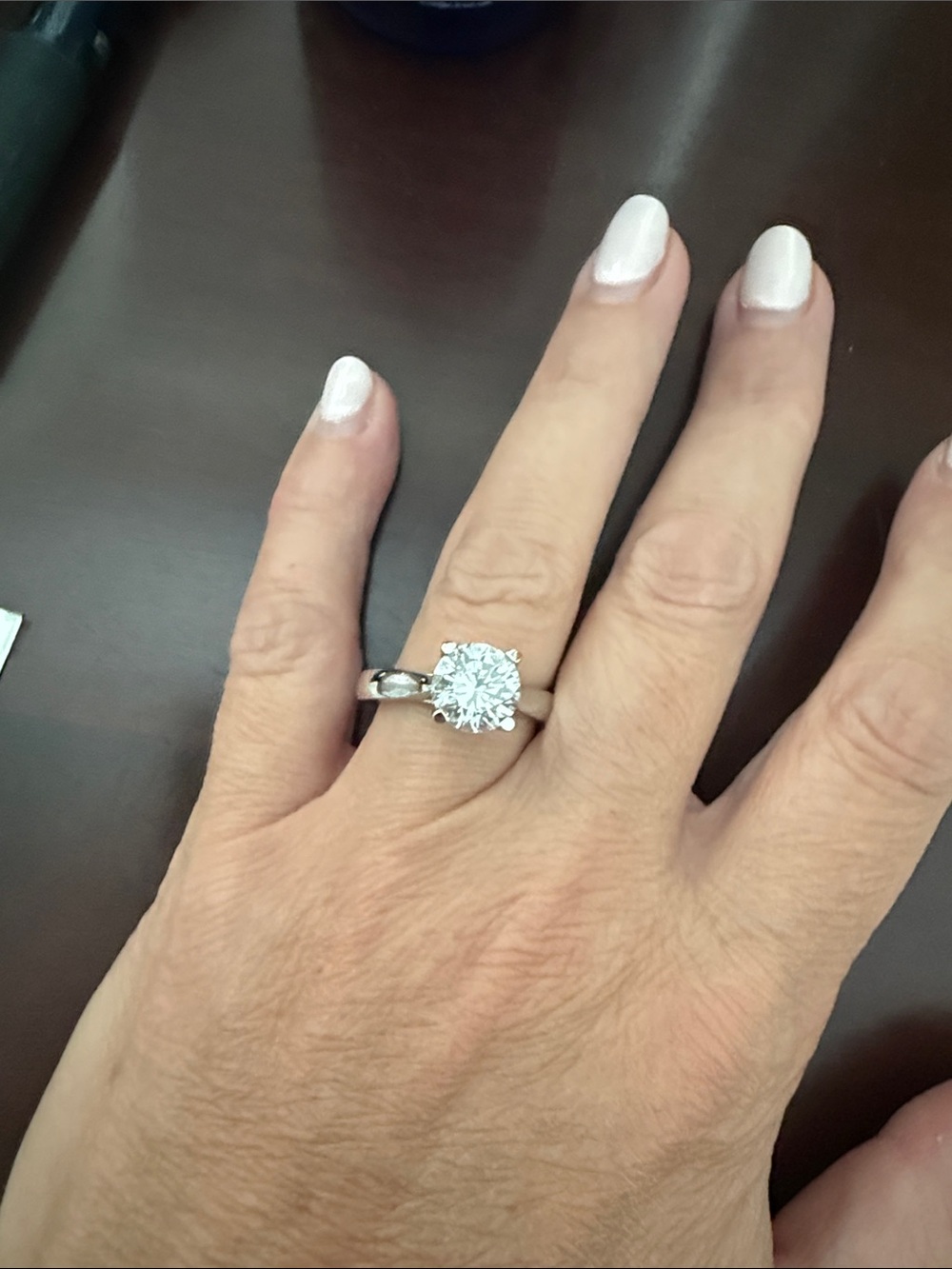 Classic Solitaire Round-Cut Engagement Ring - White - Fashion Piece